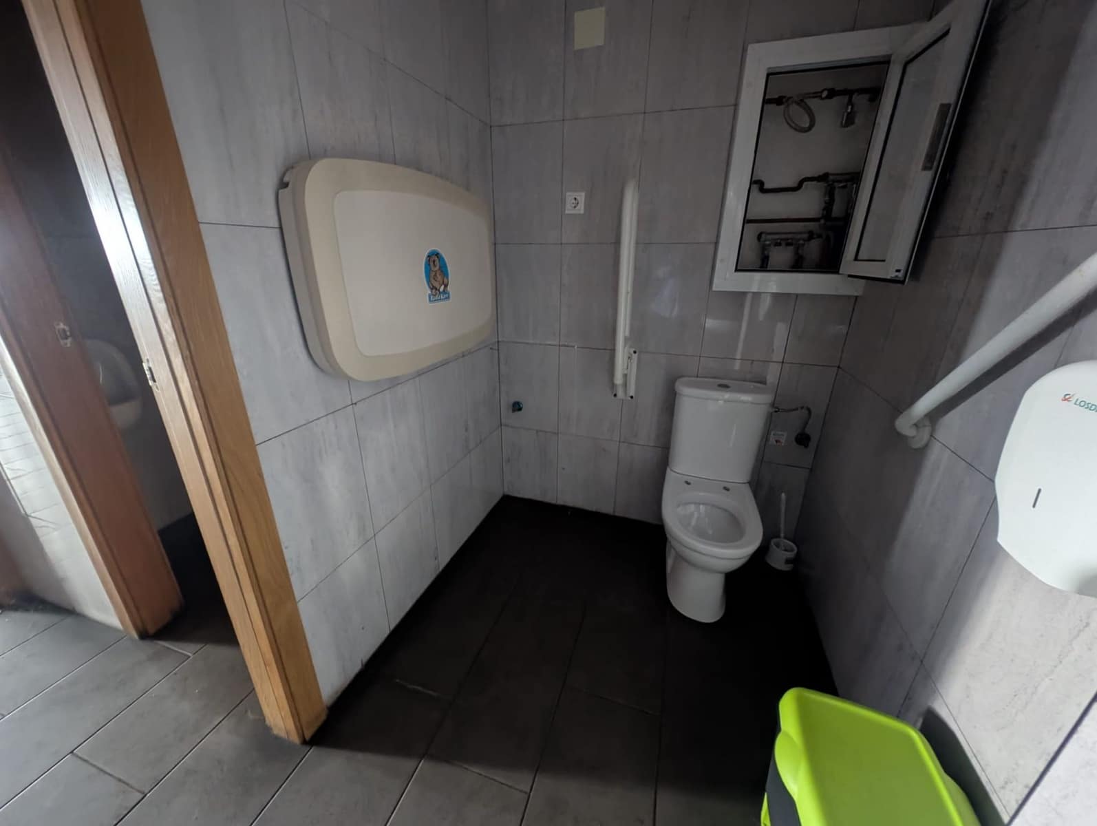 3 sovrum Kommersiell till salu i Torrevieja - 198 900 € (Ref: 9861588)