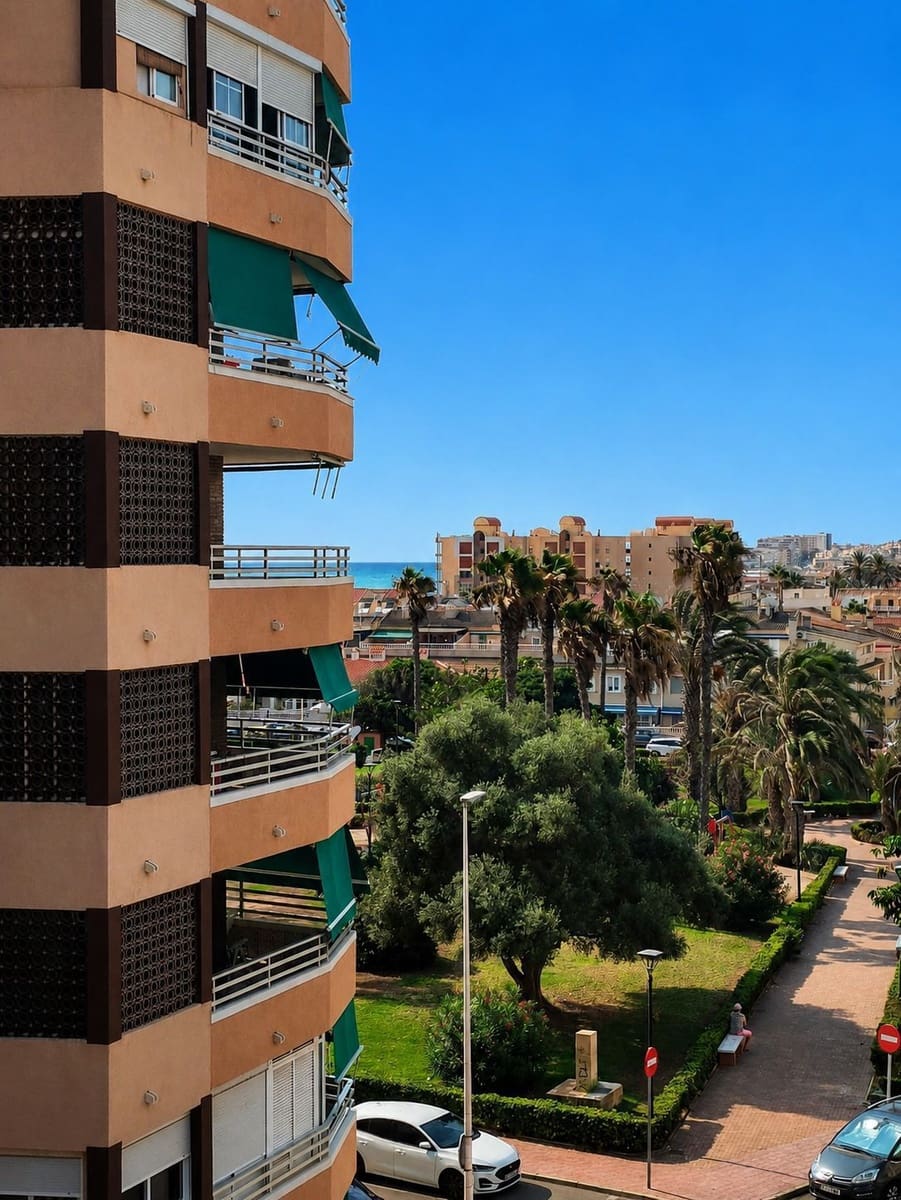 3 camera da letto Attico in vendita in Torrevieja con garage - 229.000 € (Rif: 9880650)
