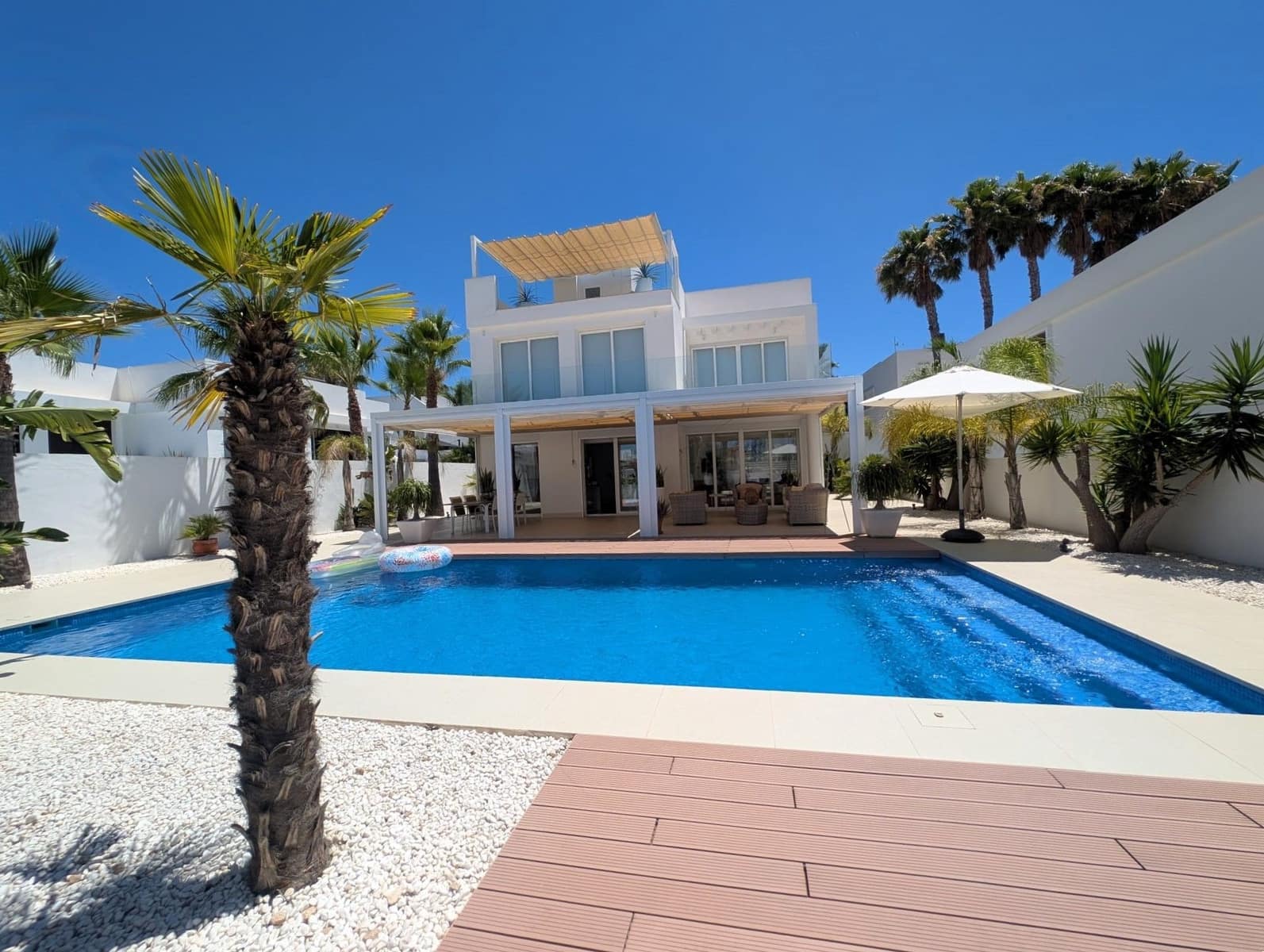 3 soveværelse Villa til salg i San Fulgencio med swimmingpool garage - € 629.000 (Ref: 9951064)