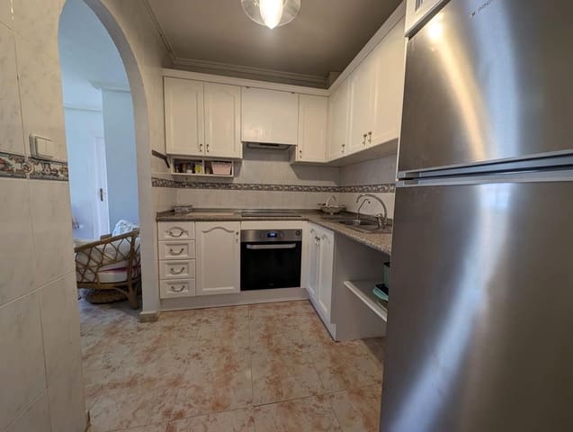 3 slaapkamer Halfvrijstaande villa te koop in Playa Flamenca, Orihuela met zwembad garage - € 289.000 (Ref: 9956814)