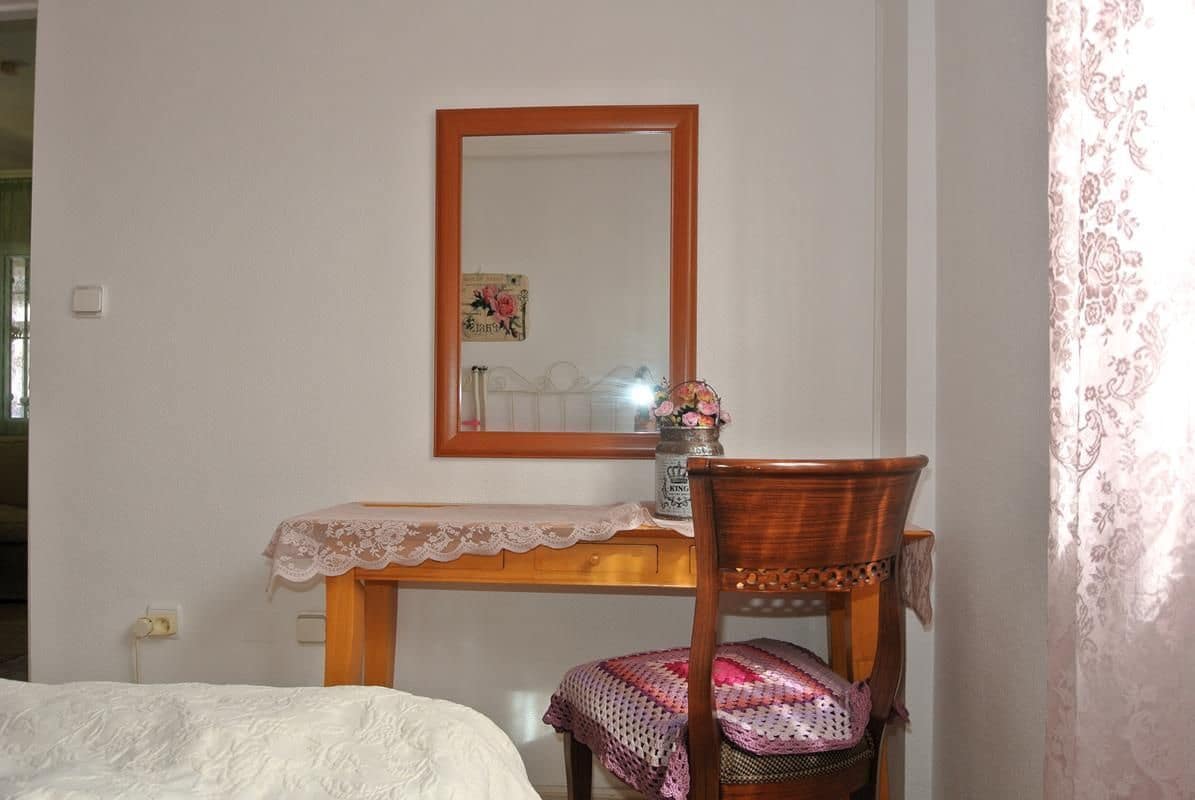 3 slaapkamer Halfvrijstaande villa te koop in Playa Flamenca met zwembad garage - € 289.000 (Ref: 9956814)