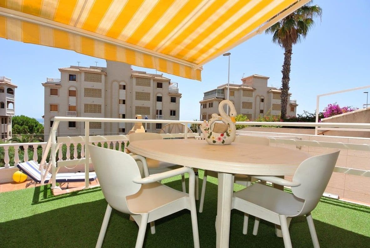 3 bedroom Semi-detached Villa for sale in Torrevieja with pool garage - € 296,000 (Ref: 9956815)