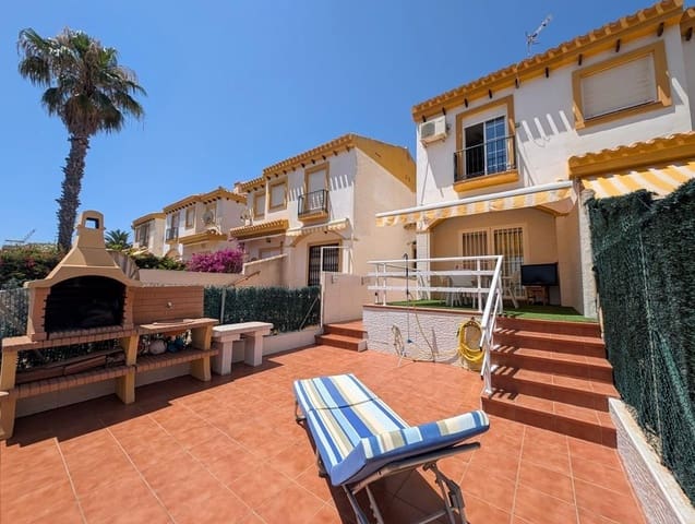 3 bedroom Semi-detached Villa for sale in Miramar - Torre del Moro, Torrevieja with pool garage - € 296,000 (Ref: 9956815)