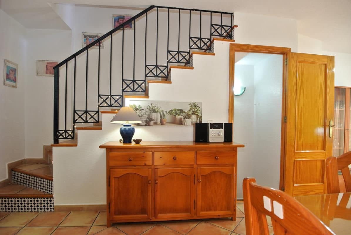 3 bedroom Semi-detached Villa for sale in Torrevieja with pool garage - € 296,000 (Ref: 9956815)