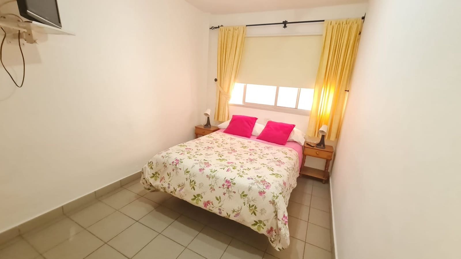 2 Zimmer Apartment zu vermieten in Los Cristianos mit Pool Garage - 1.500 € (Ref: 10036338)
