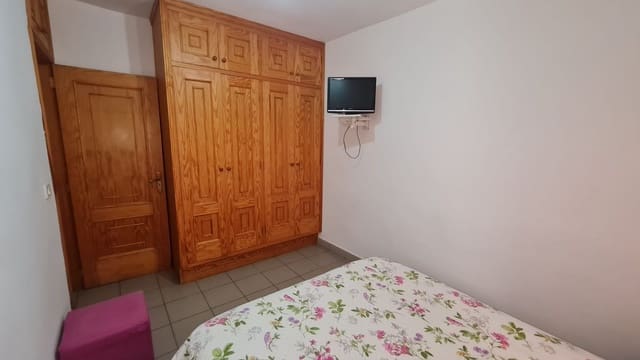 2 Zimmer Apartment zu vermieten in Los Cristianos, Arona mit Pool Garage - 1.500 € (Ref: 10036338)
