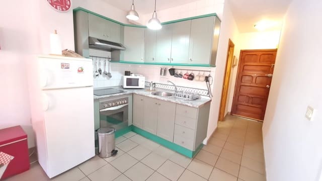 2 Zimmer Apartment zu vermieten in Los Cristianos, Arona mit Pool Garage - 1.500 € (Ref: 10036338)