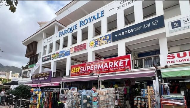 Local Commercial à louer à Torviscas Bajo, Adeje - 800 € (Ref: 10048726)