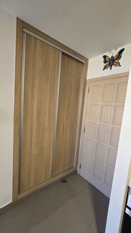 1 quarto Apartamento para arrendar em Los Cristianos, Arona com piscina - 1 980 € (Ref: 10057967)