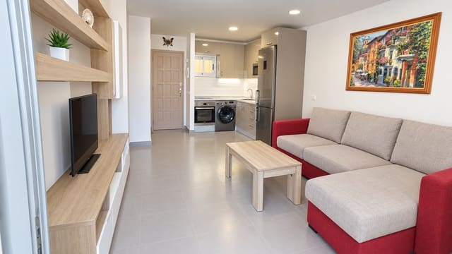 1 quarto Apartamento para arrendar em Los Cristianos, Arona com piscina - 1 980 € (Ref: 10057967)