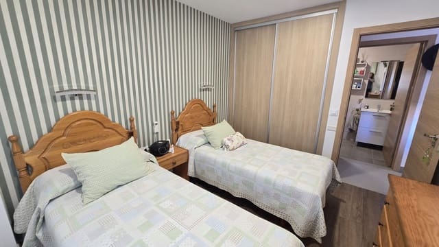 1 quarto Apartamento para arrendar em Los Cristianos, Arona com piscina - 1 980 € (Ref: 10057967)