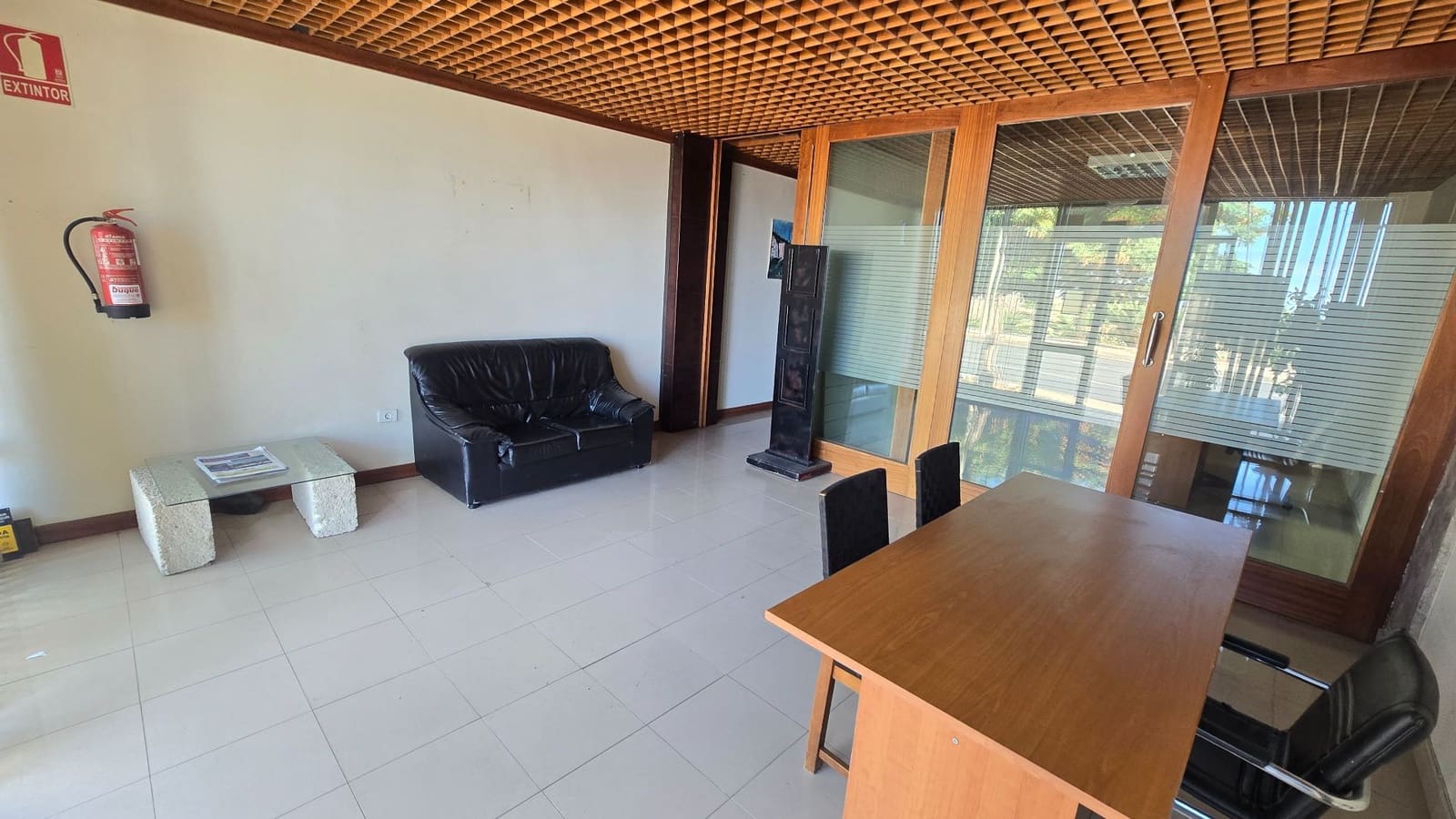 Komercyjne do wynajęcia w Adeje - 1 200 € (Ref: 10067070)