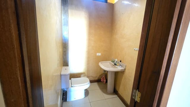 Local Commercial à louer à Casco Urbano, Adeje - 1 200 € (Ref: 10067070)