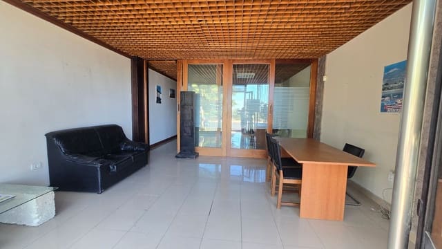 Local Commercial à louer à Casco Urbano, Adeje - 1 200 € (Ref: 10067070)