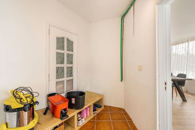 3 bedroom Townhouse for rent in Arafo with garage - € 1,650 (Ref: 10131178)