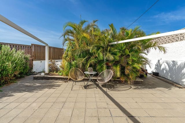 3 bedroom Townhouse for rent in Arafo with garage - € 1,650 (Ref: 10131178)