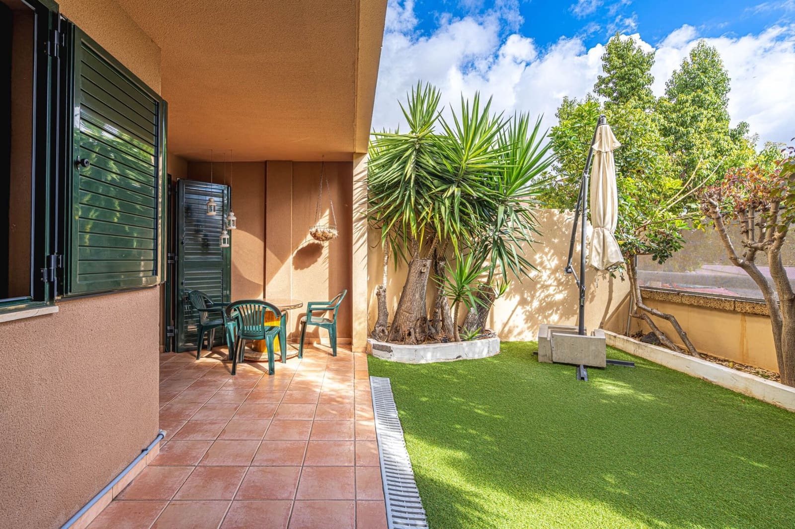 2 Zimmer Wohnung zu vermieten in Adeje mit Pool Garage - 1.280 € (Ref: 2224694)