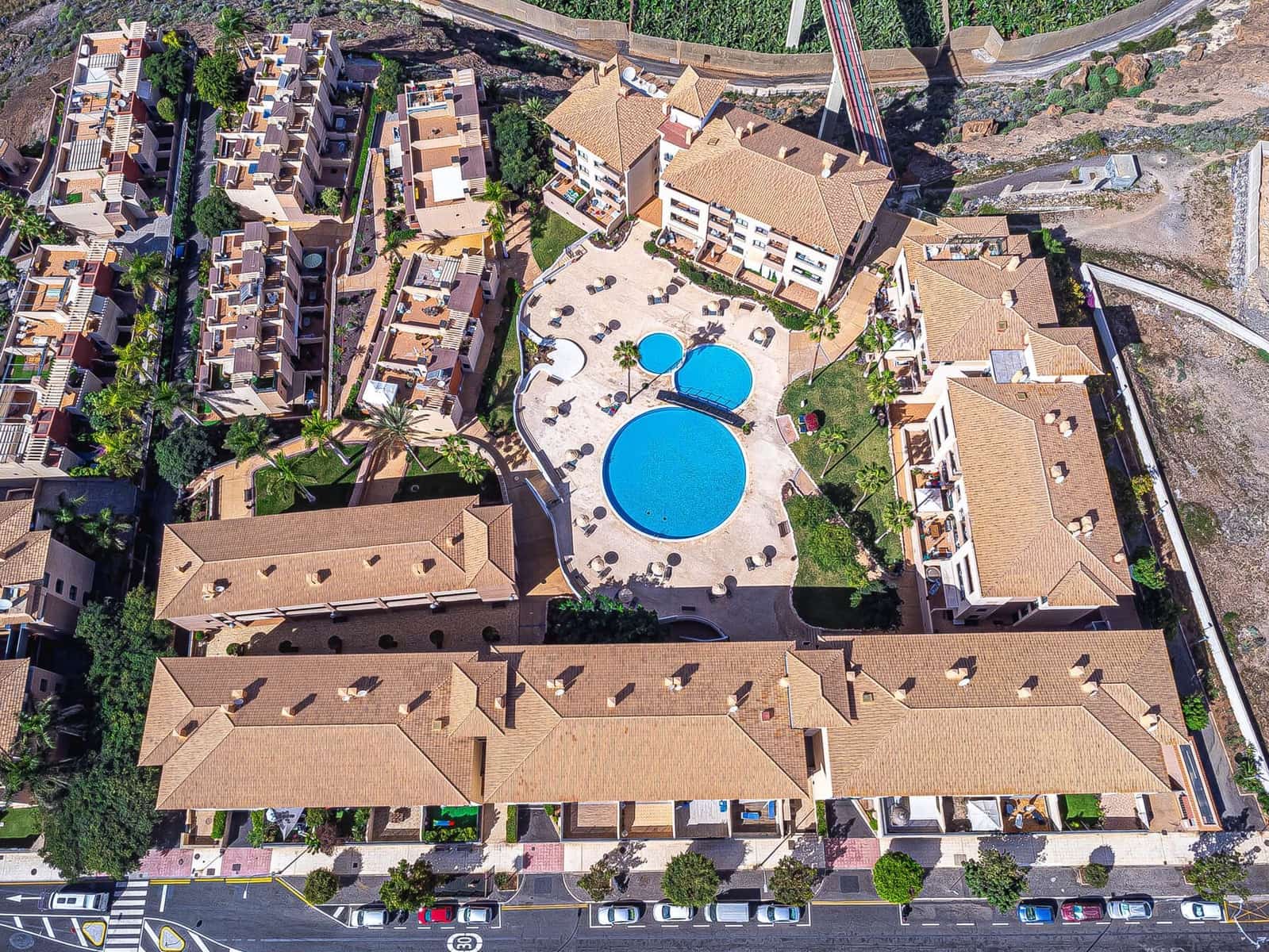 2 Zimmer Wohnung zu vermieten in Adeje mit Pool Garage - 1.280 € (Ref: 2224694)