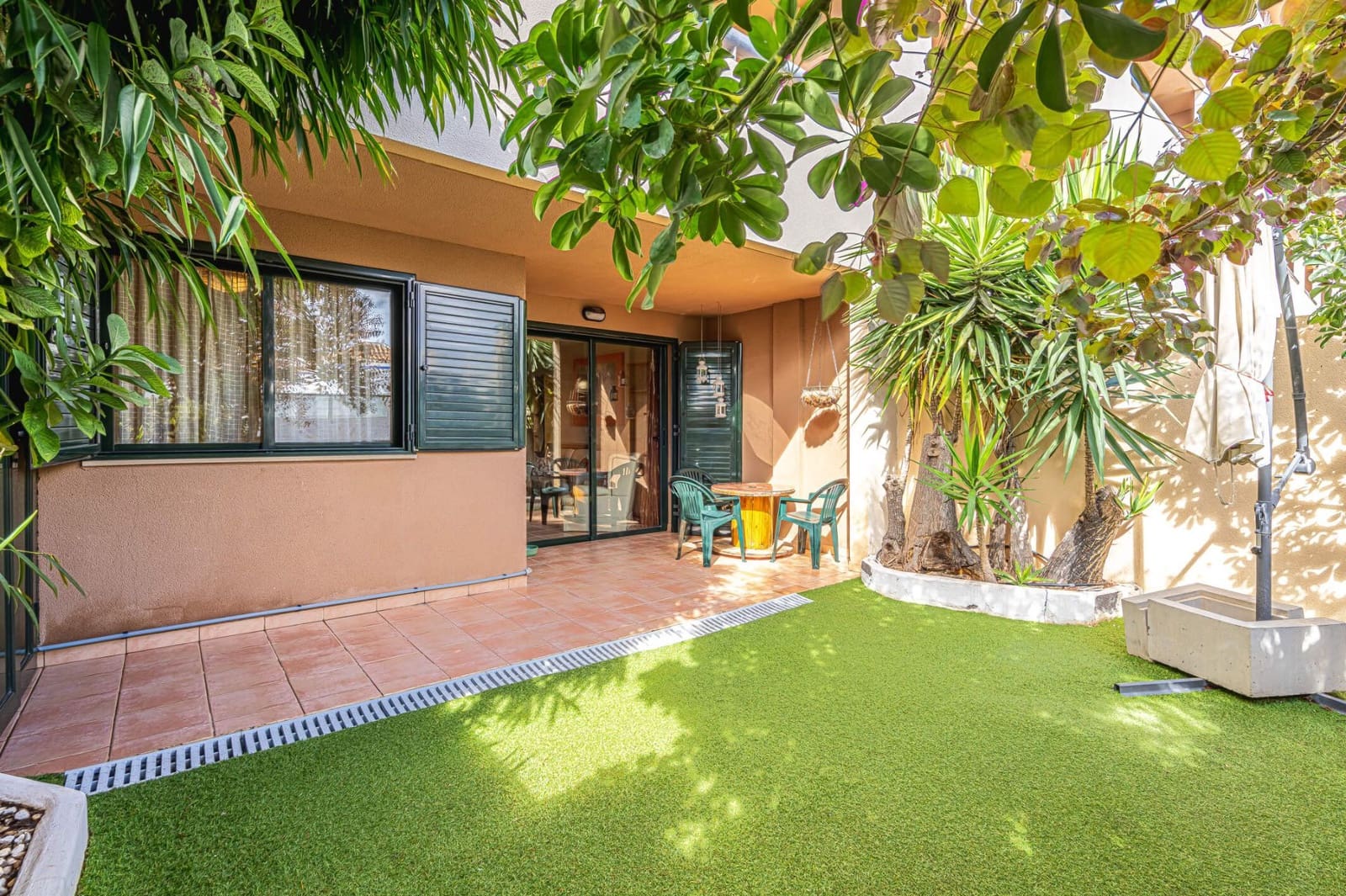 2 Zimmer Wohnung zu vermieten in Adeje mit Pool Garage - 1.280 € (Ref: 2224694)