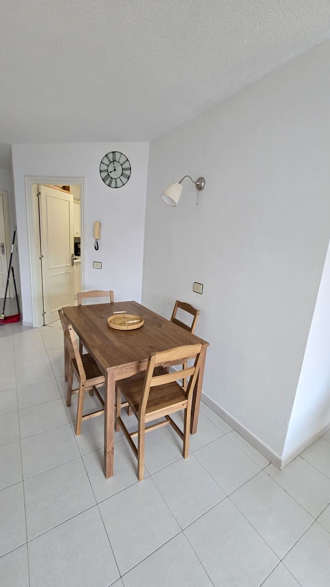 2 soveværelse Lejlighed til leje i Guimar med garage - € 1.100 (Ref: 5332766)