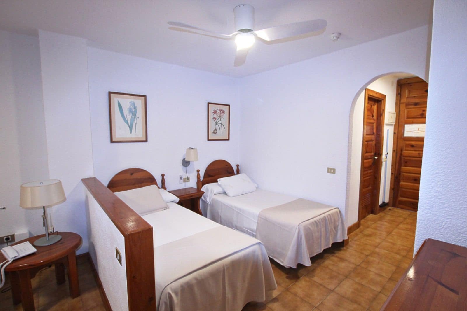 Studio for rent in Arona with pool - € 1,950 (Ref: 5486152)