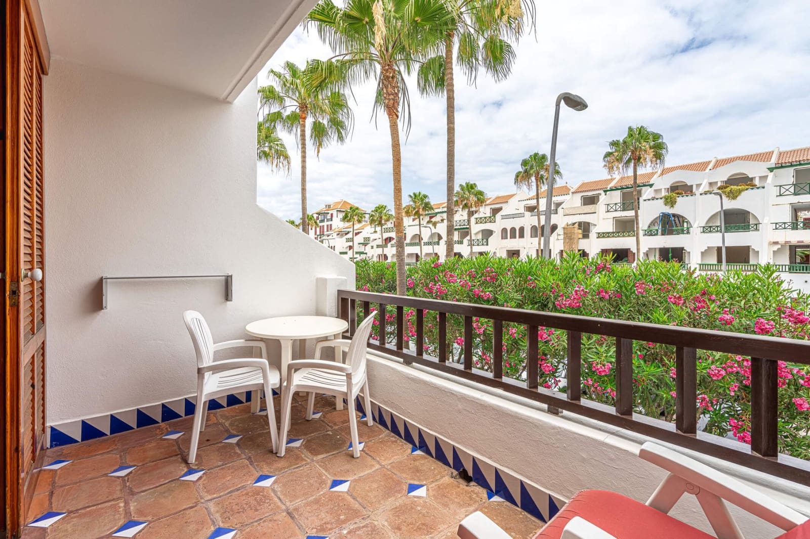 Studio for rent in Arona with pool - € 1,950 (Ref: 5486152)