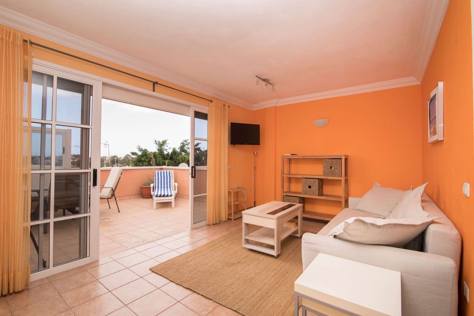 1 sovrum Lägenhet att hyra i Arona - 990 € (Ref: 6090633)