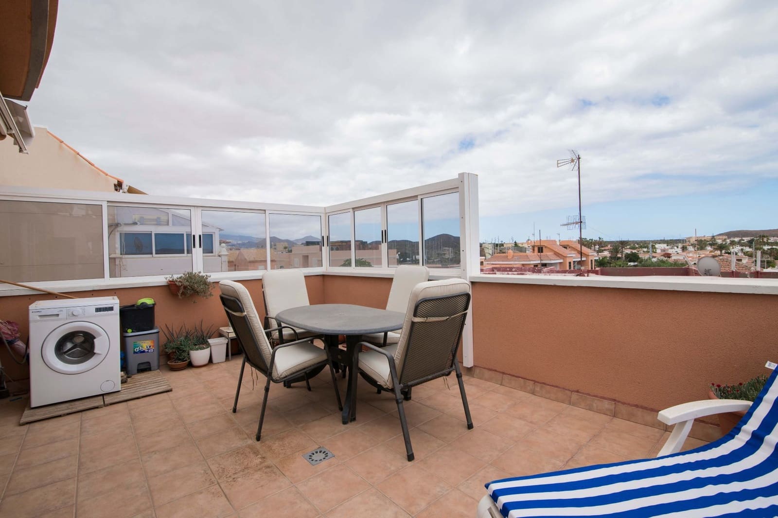 1 sovrum Lägenhet att hyra i Arona - 990 € (Ref: 6090633)