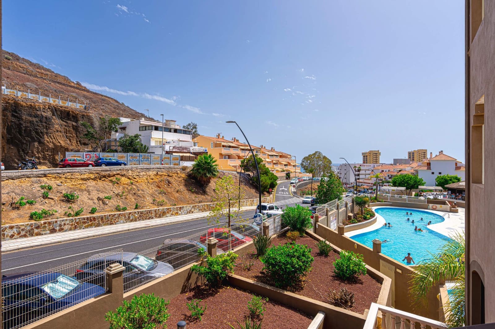 1 sovrum Lägenhet att hyra i Arona med pool - 1 700 € (Ref: 6211940)