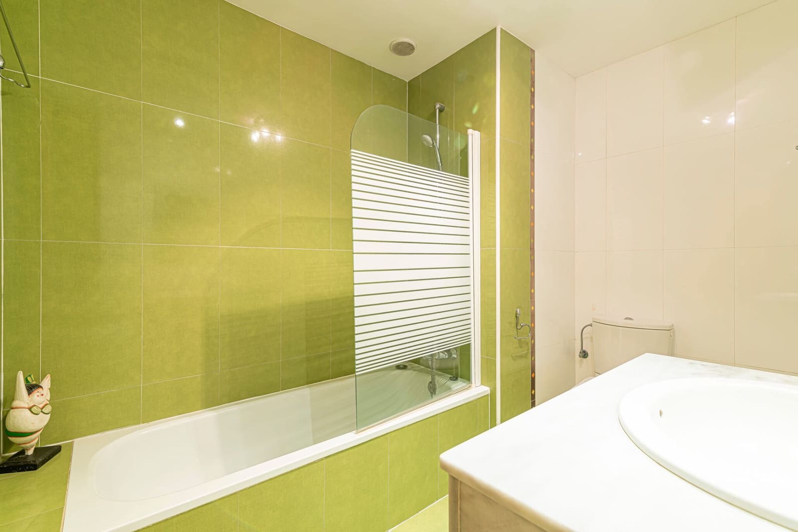 2 Zimmer Wohnung zu vermieten in Los Cristianos mit Pool - 1.800 € (Ref: 6431409)