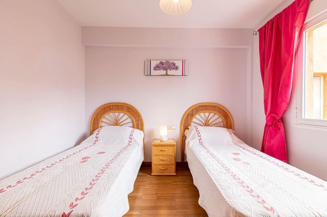 2 Zimmer Wohnung zu vermieten in Los Cristianos, Arona mit Pool - 1.800 € (Ref: 6431409)