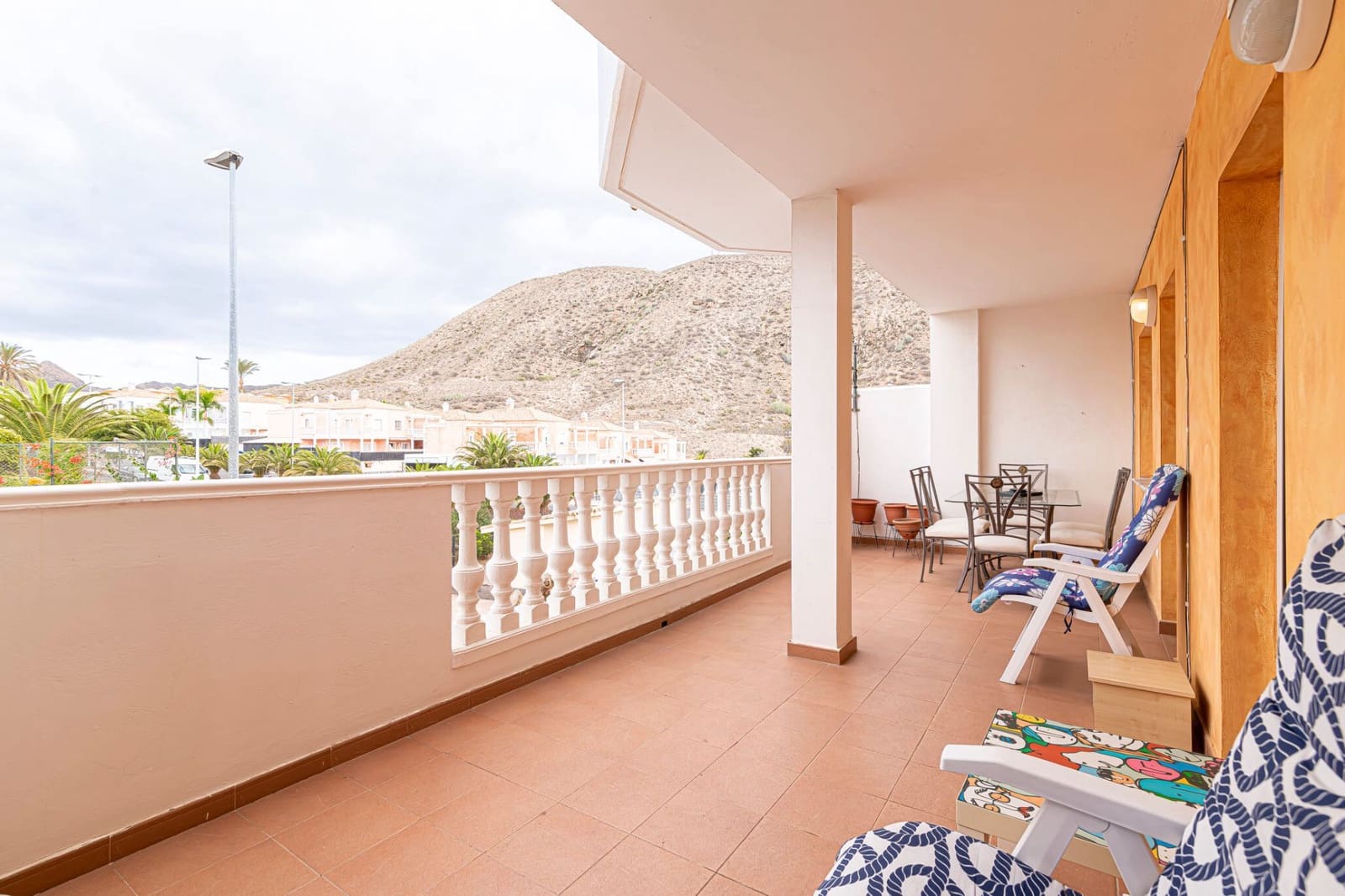 2 Zimmer Wohnung zu vermieten in Los Cristianos mit Pool - 1.800 € (Ref: 6431409)