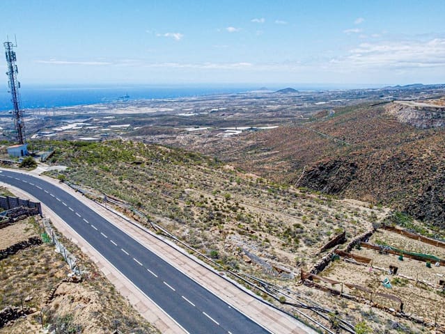 Terre non Aménagée à vendre à Villa de Arico, Arico - 69 000 € (Ref: 7402724)