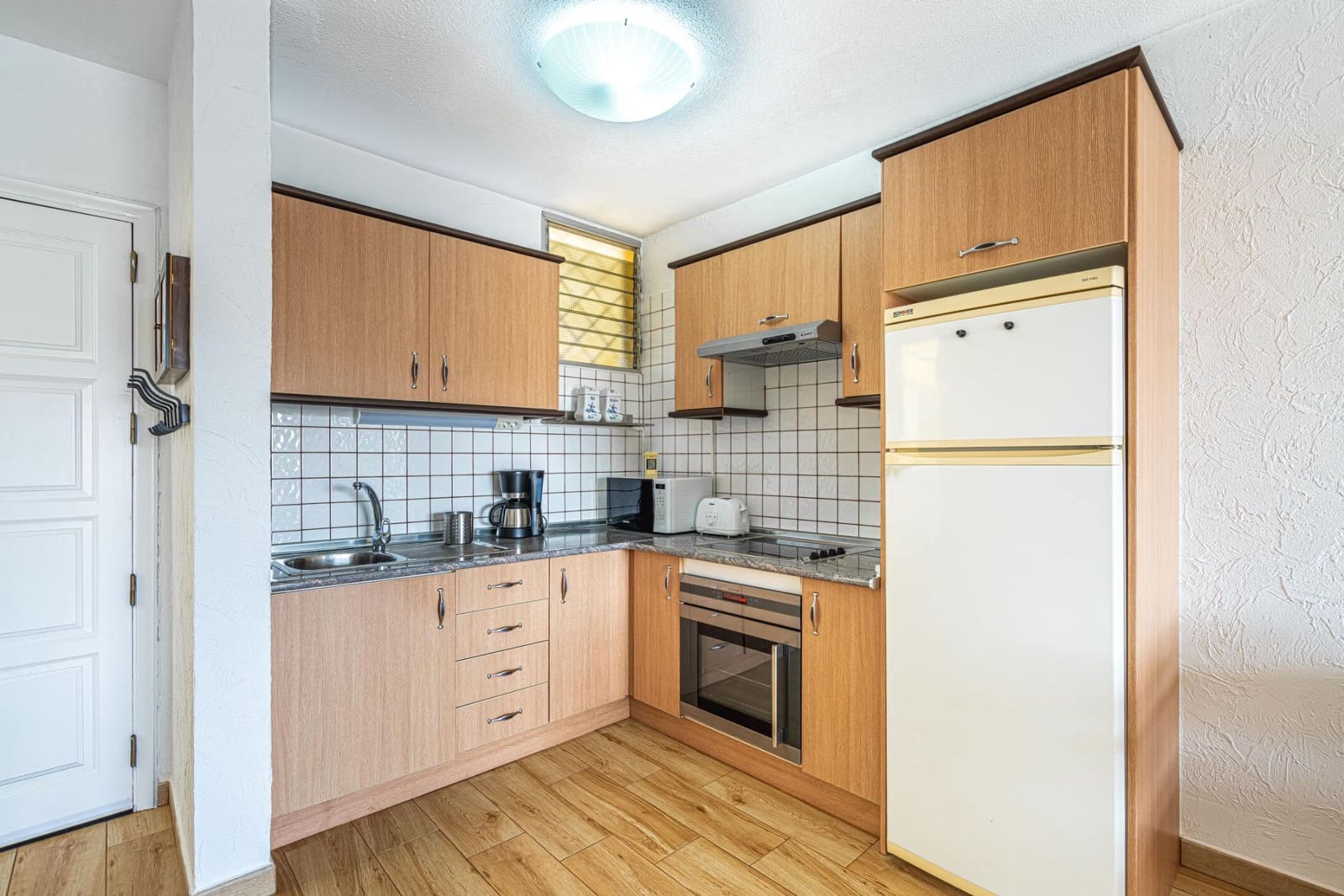 Appartement de 2 chambres à louer à Los Cristianos - 1 400 € (Ref: 7467860)