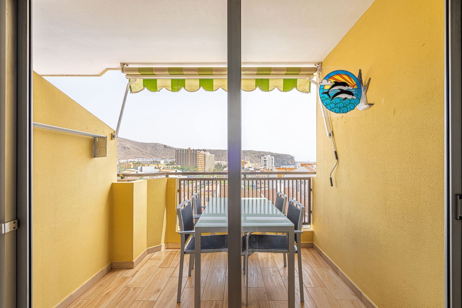 Appartement de 2 chambres à louer à Los Cristianos - 1 400 € (Ref: 7467860)