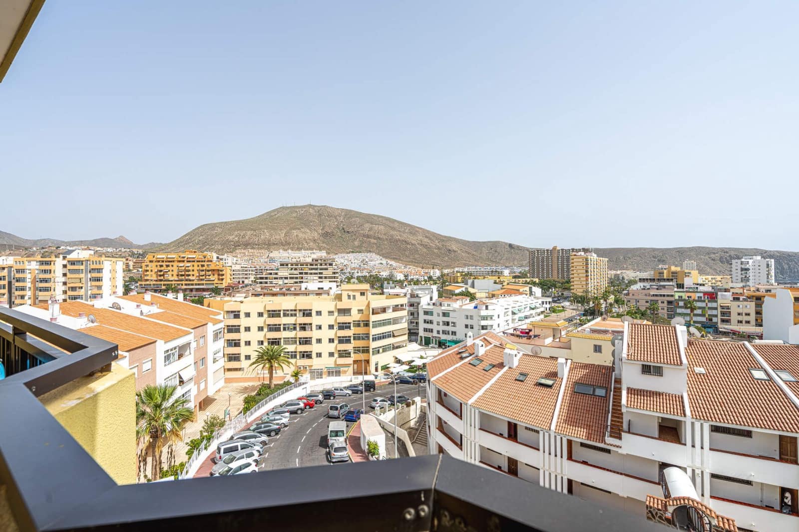 Appartement de 2 chambres à louer à Los Cristianos - 1 400 € (Ref: 7467860)