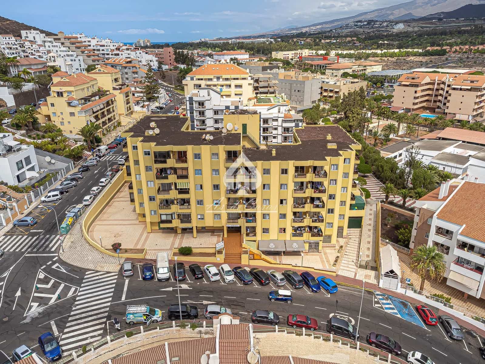 Appartement de 2 chambres à louer à Los Cristianos - 1 400 € (Ref: 7467860)