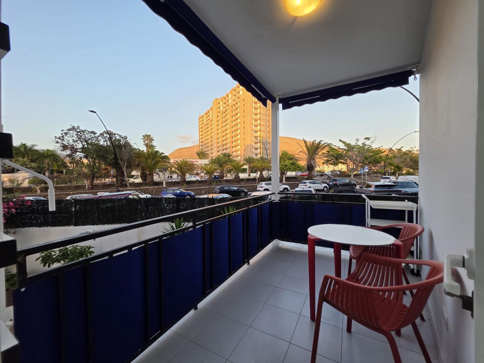 Appartement de 1 chambre à louer à Los Cristianos - 1 200 € (Ref: 7524122)