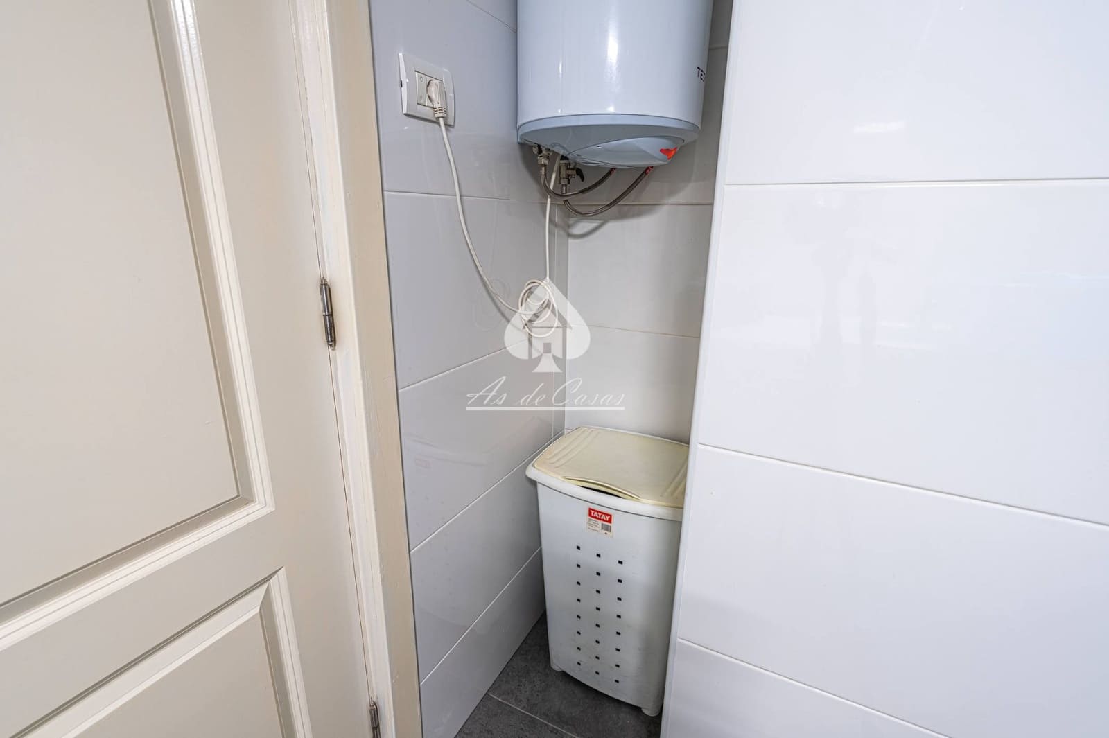 1 soverom Leilighet til leie i Los Cristianos - € 1 150 (Ref: 7810811)