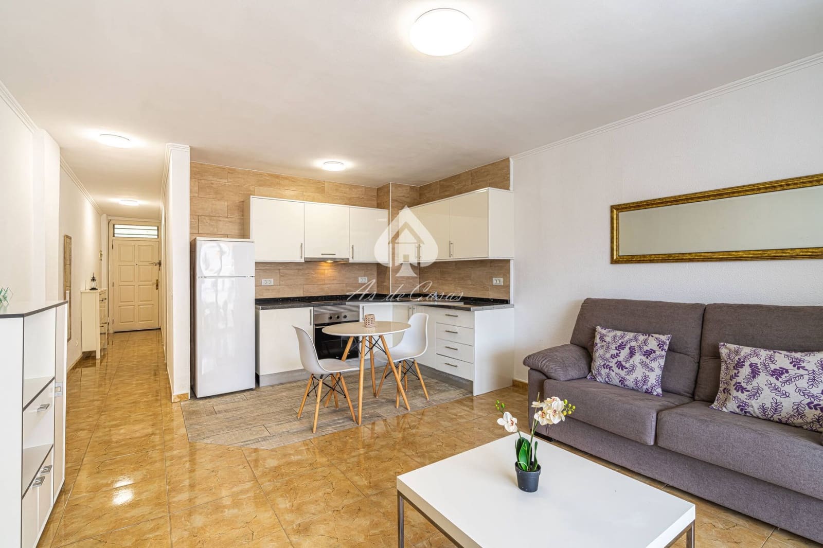 1 soverom Leilighet til leie i Los Cristianos - € 1 150 (Ref: 7810811)