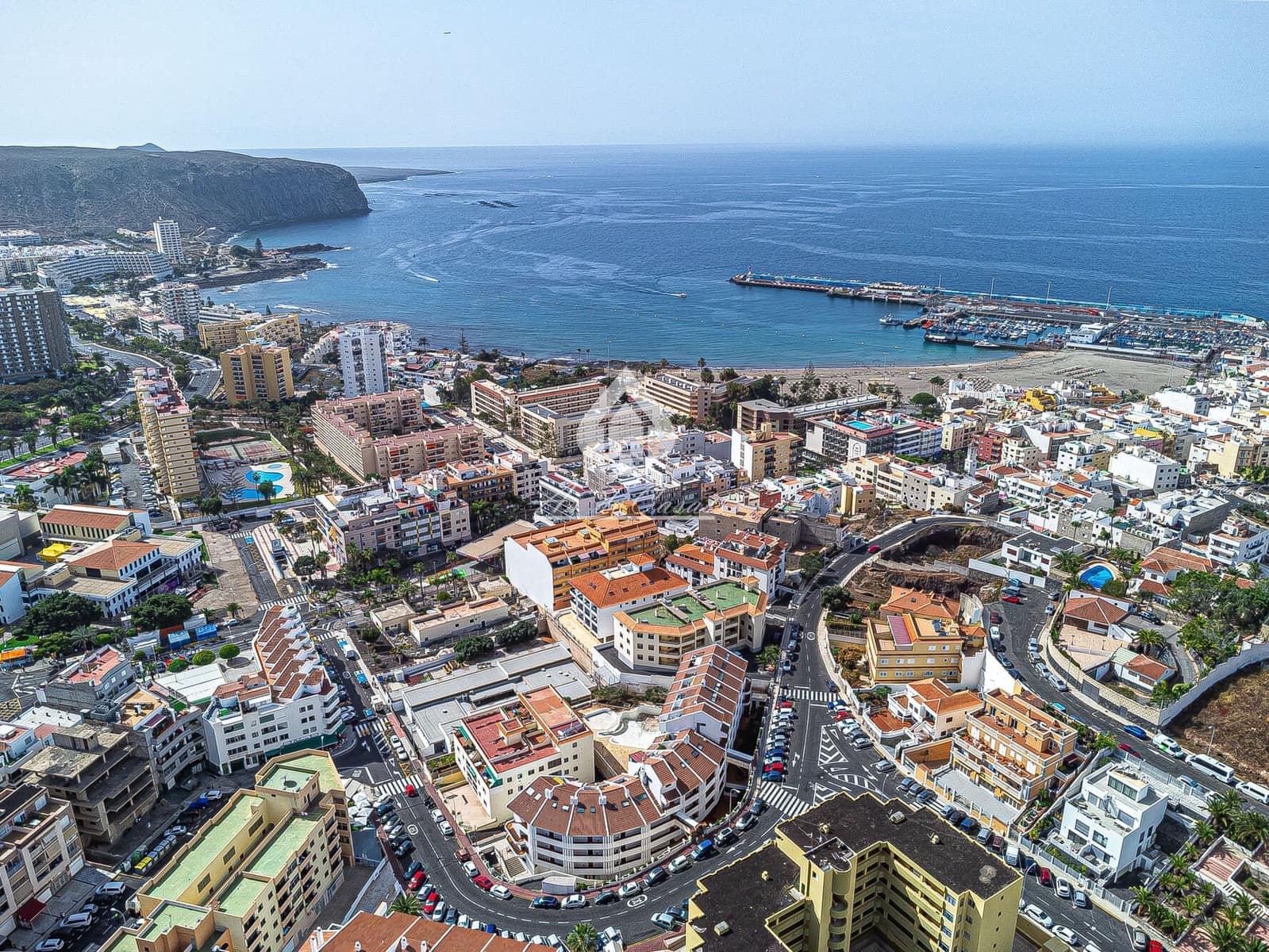 1 soverom Leilighet til leie i Los Cristianos - € 1 150 (Ref: 7810811)