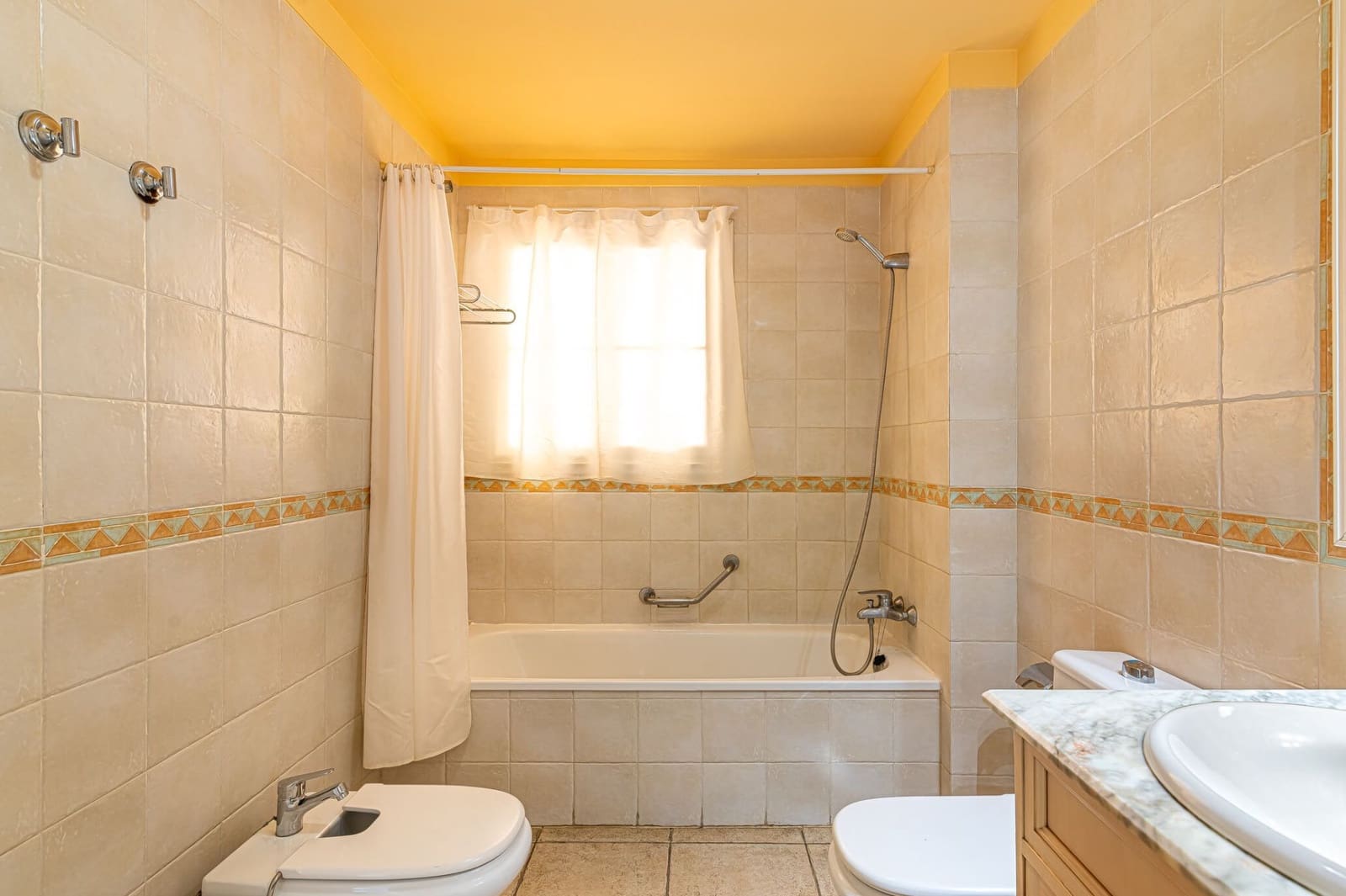 1 soveværelse Lejlighed til leje i Los Cristianos med swimmingpool - € 1.500 (Ref: 8103080)