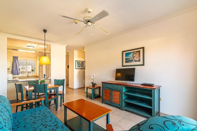 1 quarto Apartamento para arrendar em Los Cristianos, Arona com piscina - 1 500 € (Ref: 8103080)