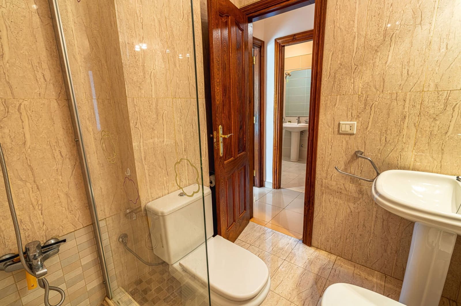 2 sypialnia Mieszkanie do wynajęcia w Los Cristianos z basenem garażem - 1 700 € (Ref: 8556528)