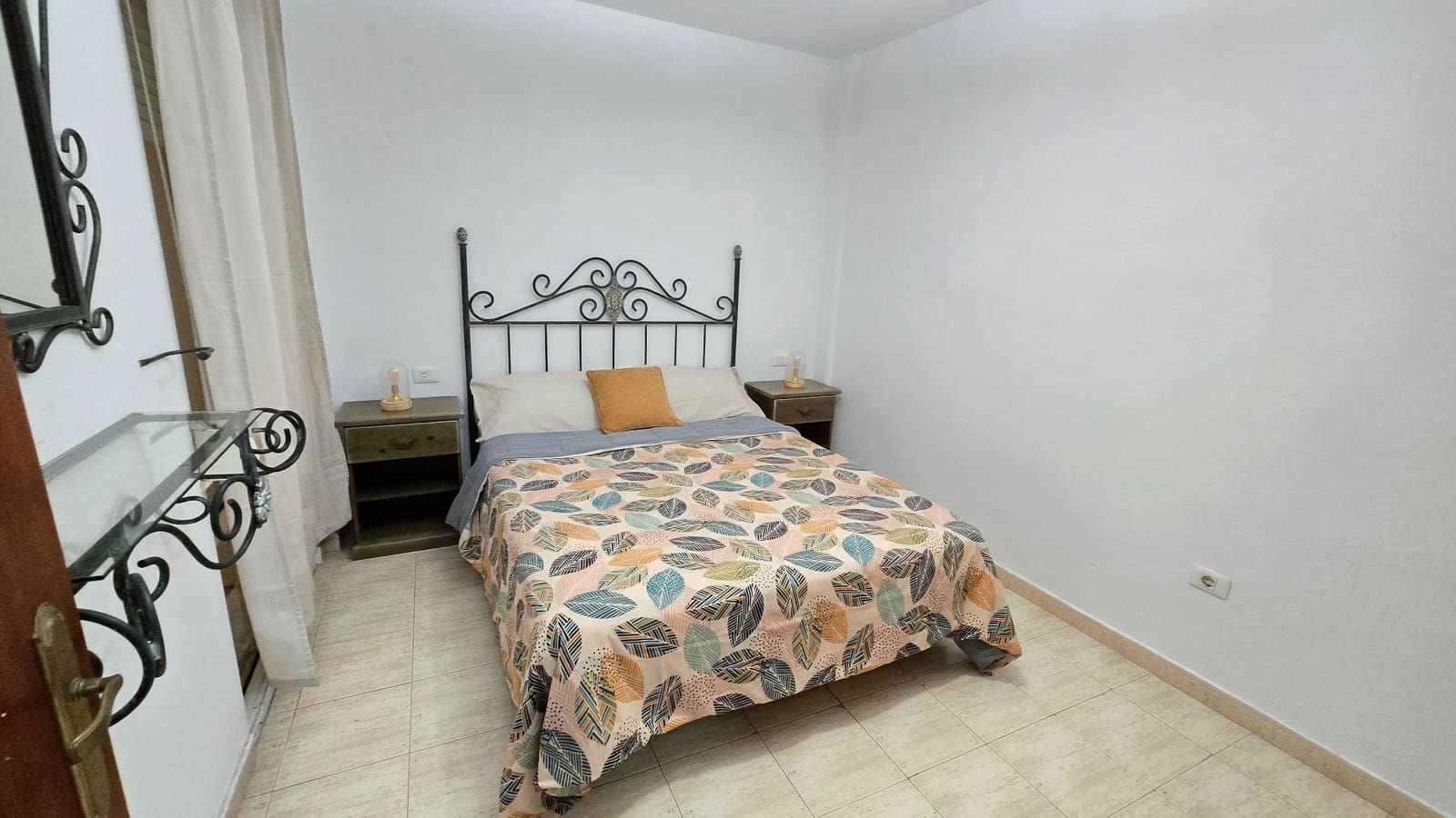 1 soveværelse Lejlighed til salg i Adeje med swimmingpool garage - € 230.000 (Ref: 8737257)