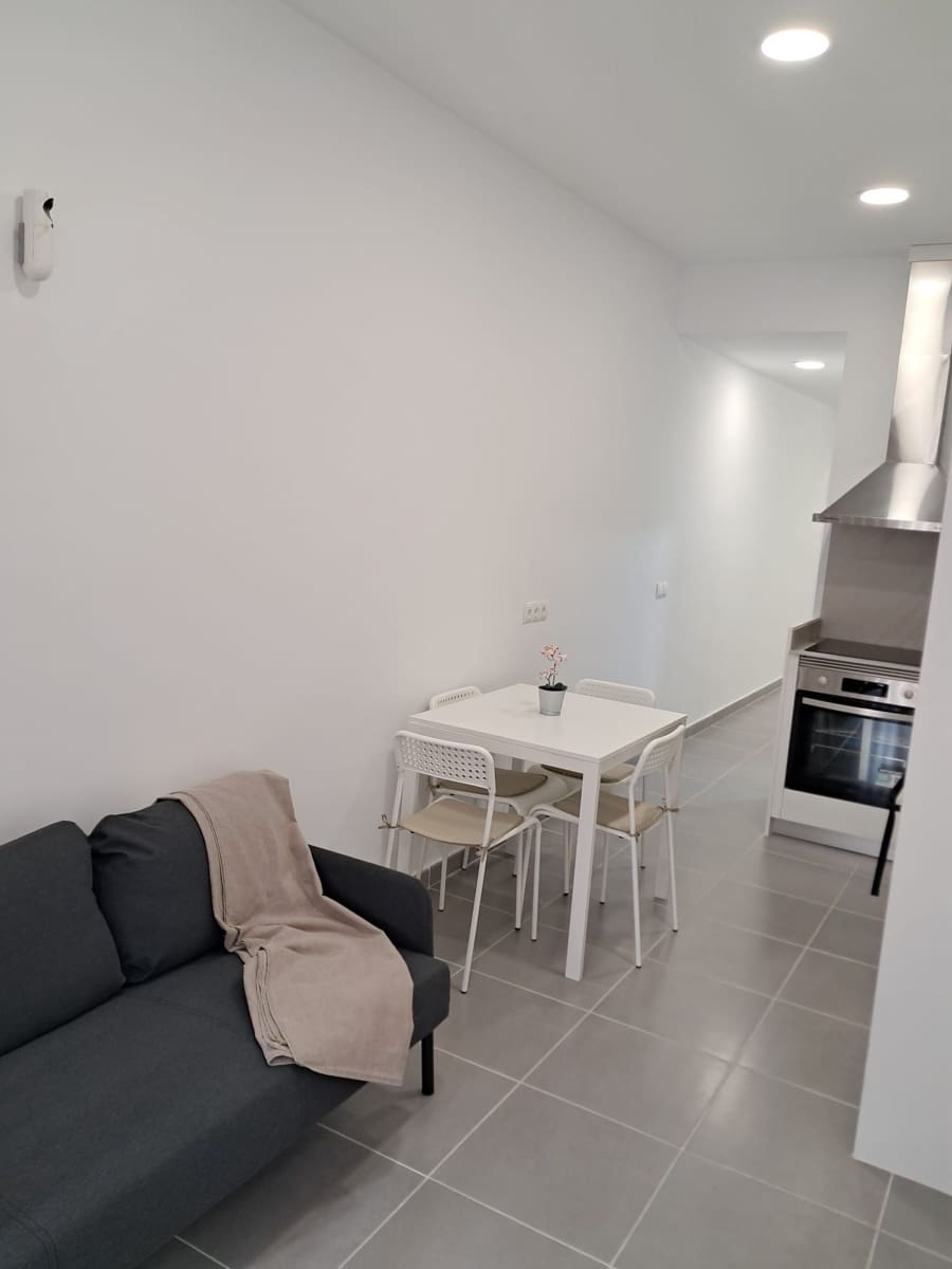 3 bedroom Semi-detached Villa for sale in Guimar - € 180,000 (Ref: 8879728)