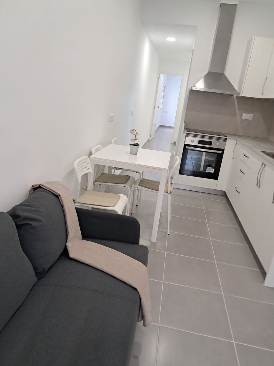 3 bedroom Semi-detached Villa for sale in Guimar - € 180,000 (Ref: 8879728)