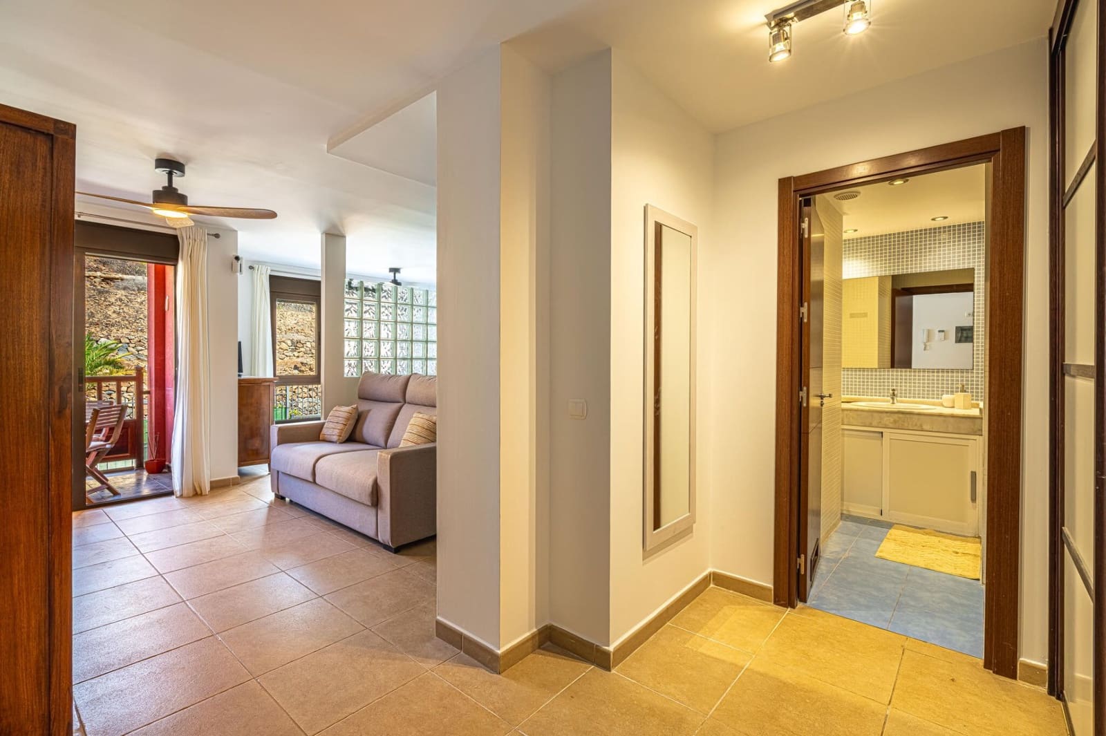 1 bedroom Apartment for rent in Palm-Mar with pool garage - € 980 (Ref: 8894442)