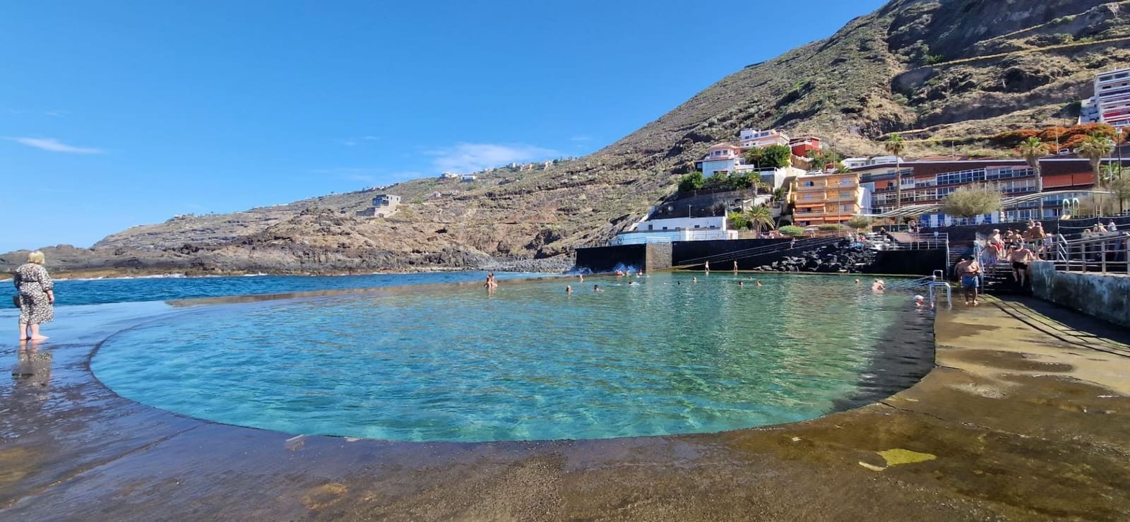 1 makuuhuone Huoneisto vuokrattavana paikassa Tacoronte mukana uima-altaan - 880 € (Ref: 8896163)