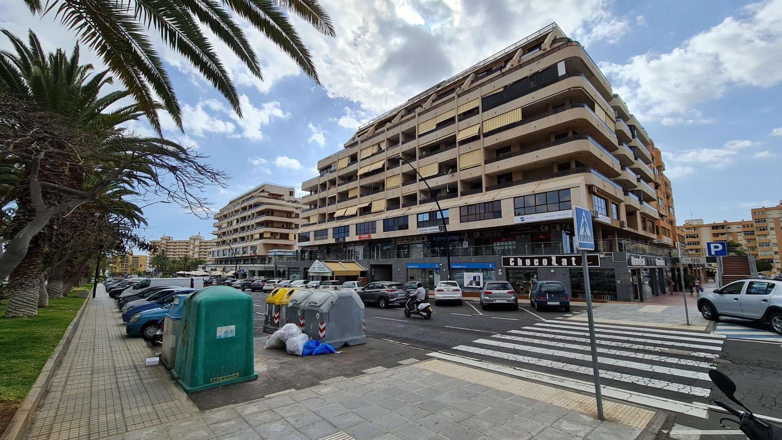 Garage for rent in Los Cristianos - € 110 (Ref: 8905098)